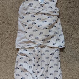 Halo Sleepsack Baby Swaddle with Hedgehog Print - Cream & Navy